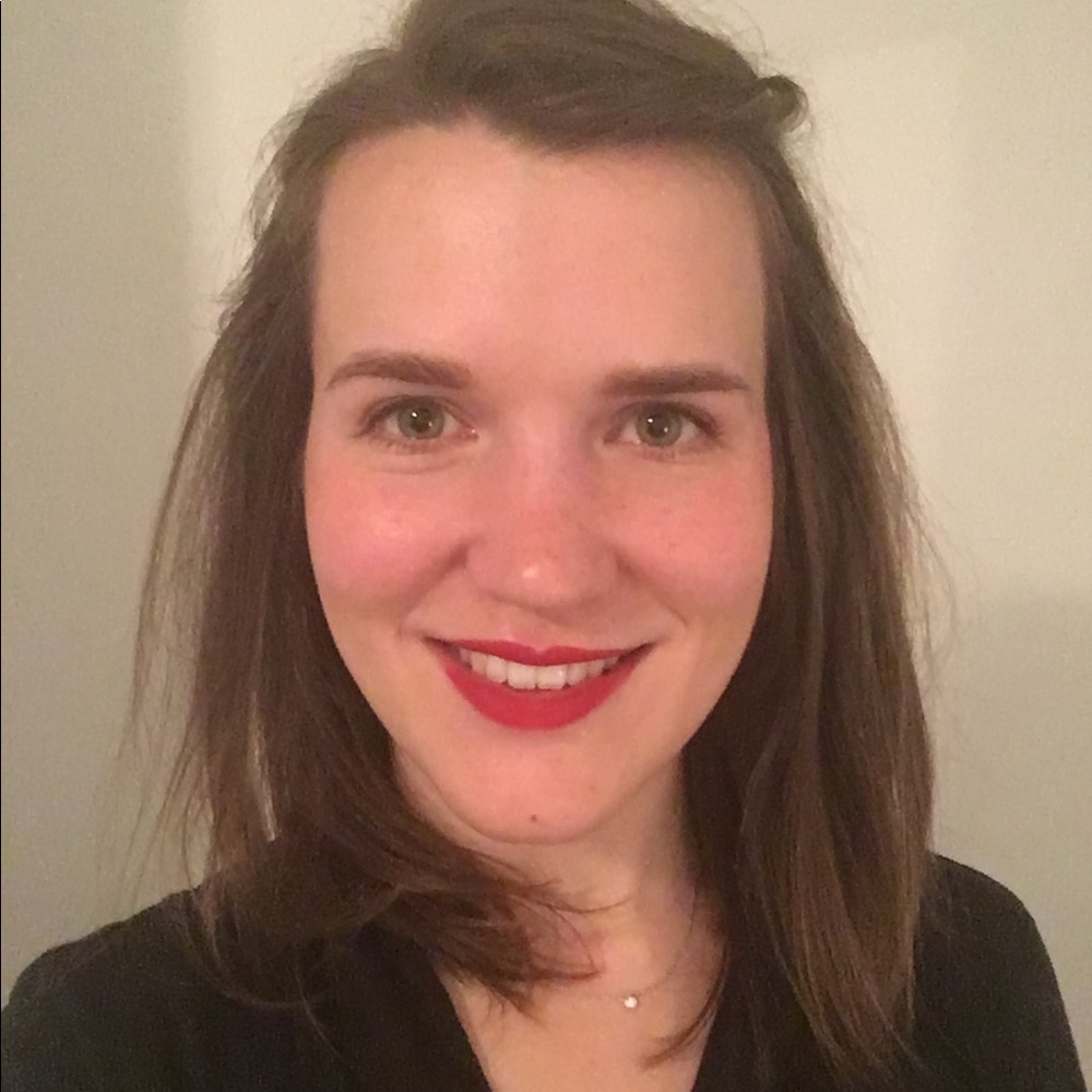 Meet your Posher, Adriana